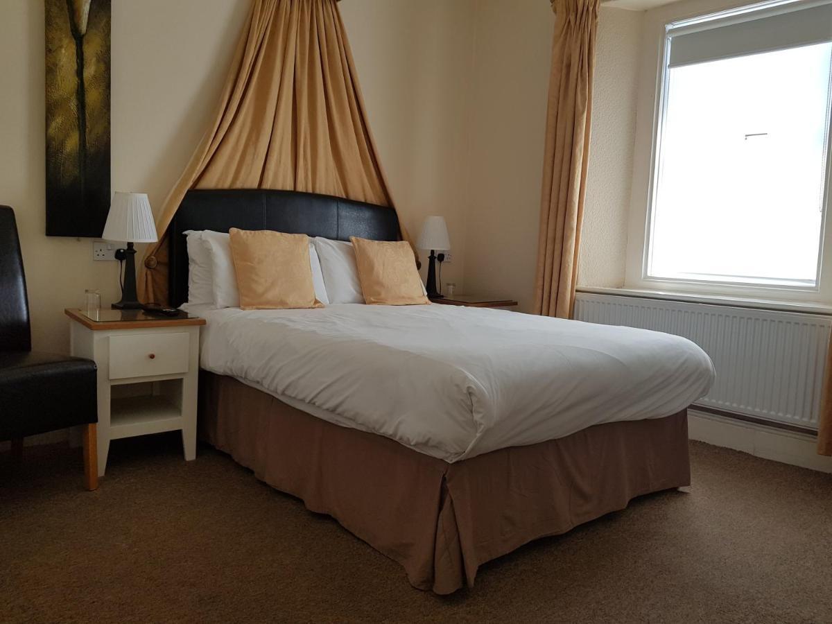 Spreyton Guest House Weston-super-Mare Room photo